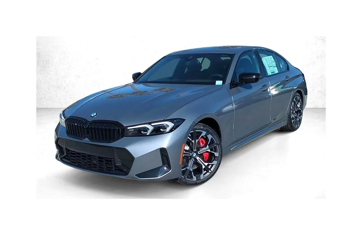 2026 BMW 330i Sedan in Skyscraper Gray