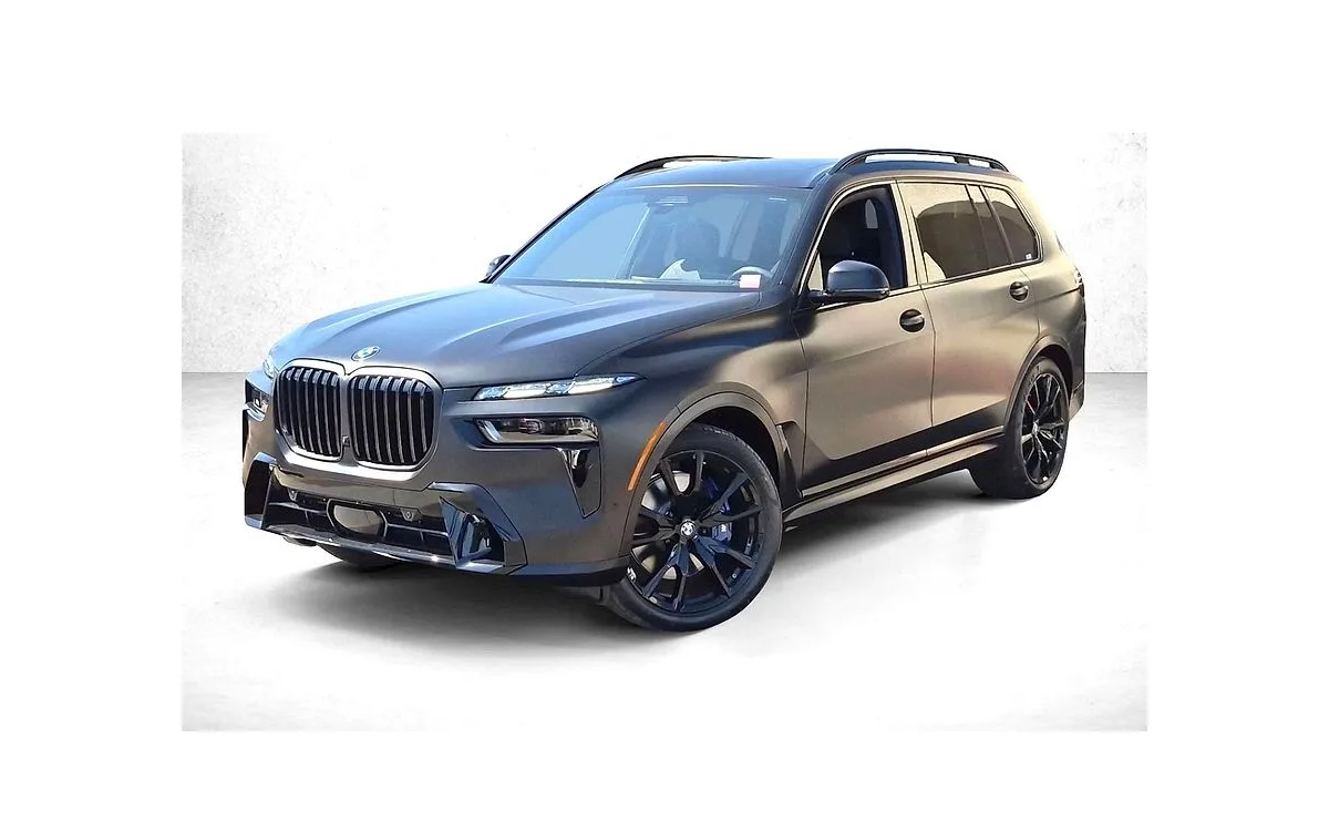 2027 BMW X7 xDrive40i in Special Order Color