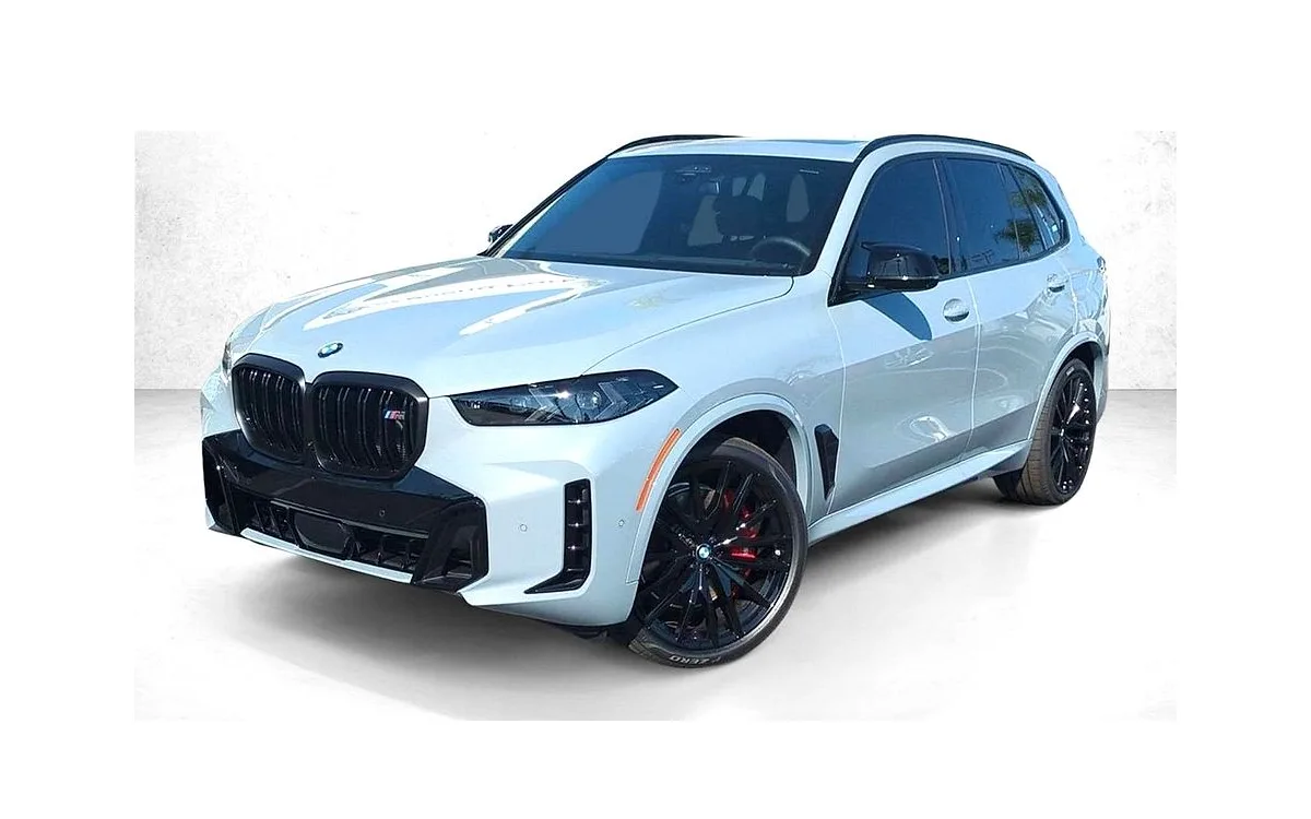 2026 BMW X5 M60i in Brooklyn Gray