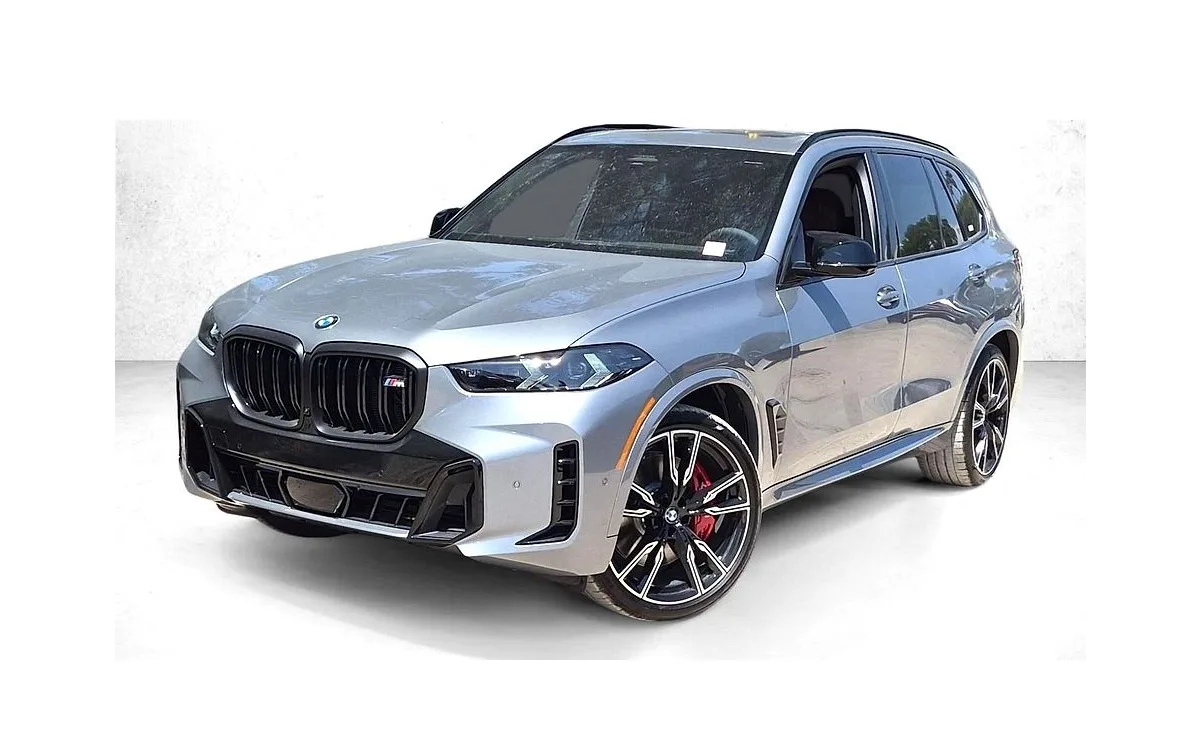 2026 BMW X5 M60i in Skyscraper Gray