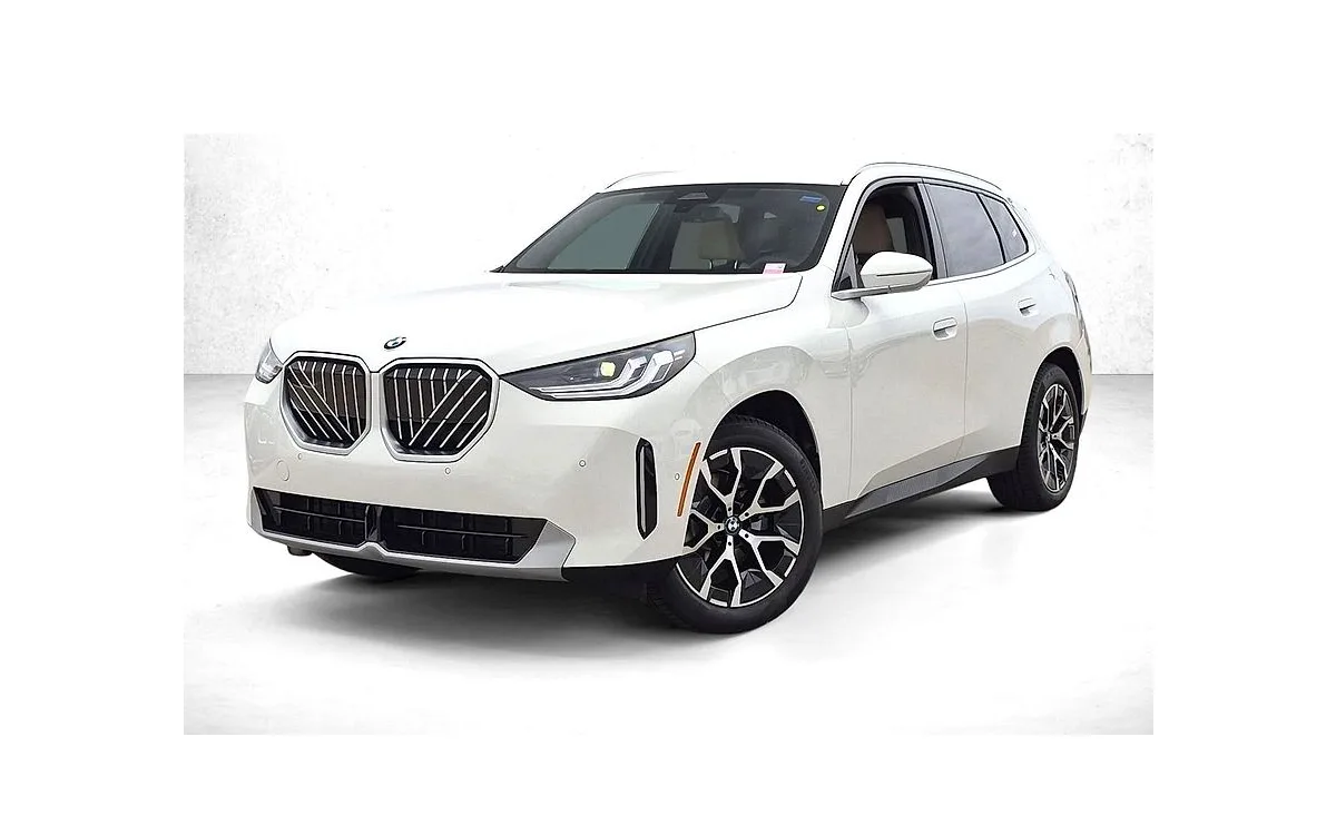 2026 BMW X3 30 xDrive in Alpine White