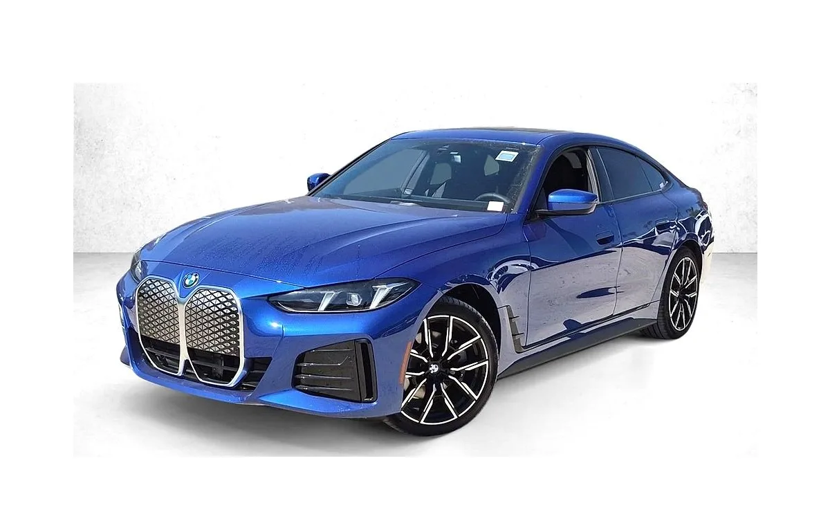 2026 BMW i4 eDrive40 in Portimao Blue