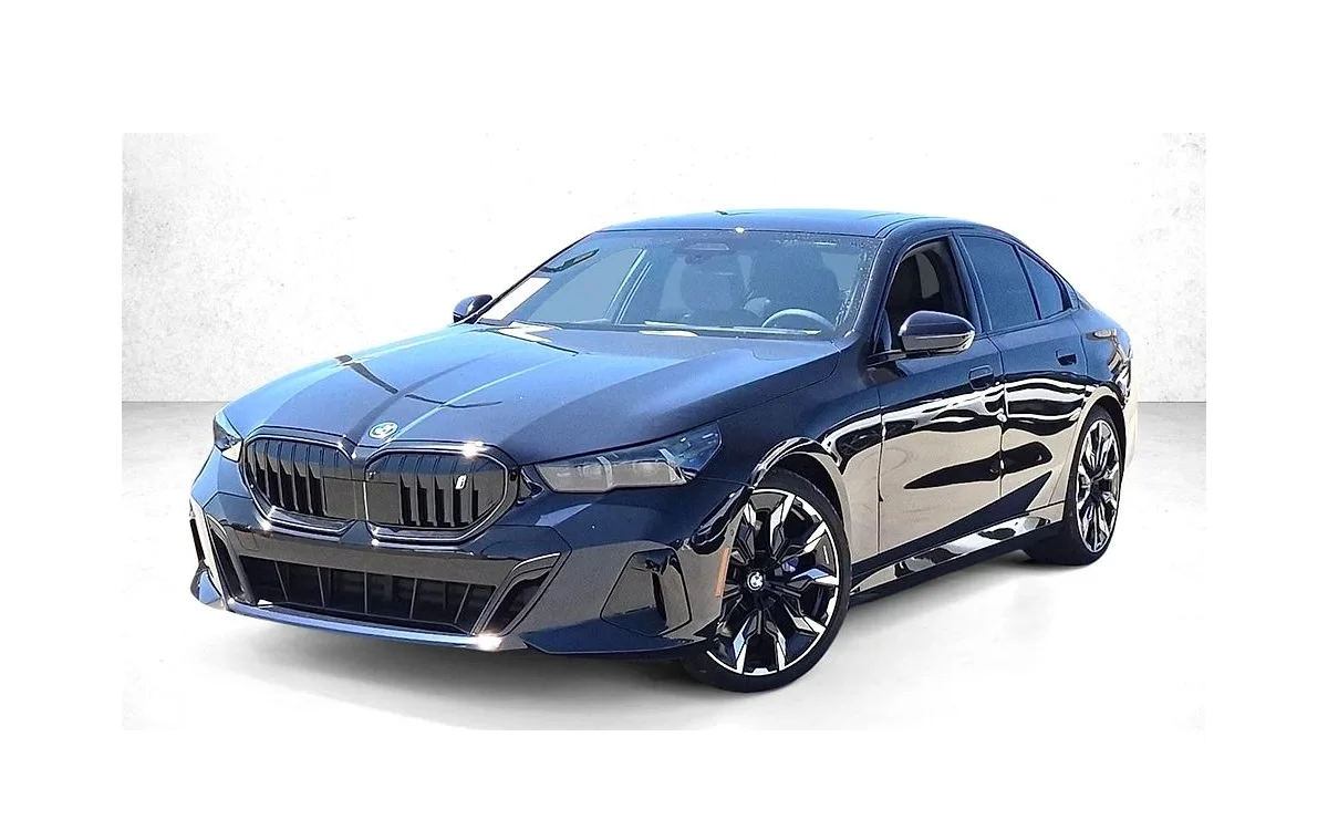 2027 BMW i5 eDrive40 in Carbon Black